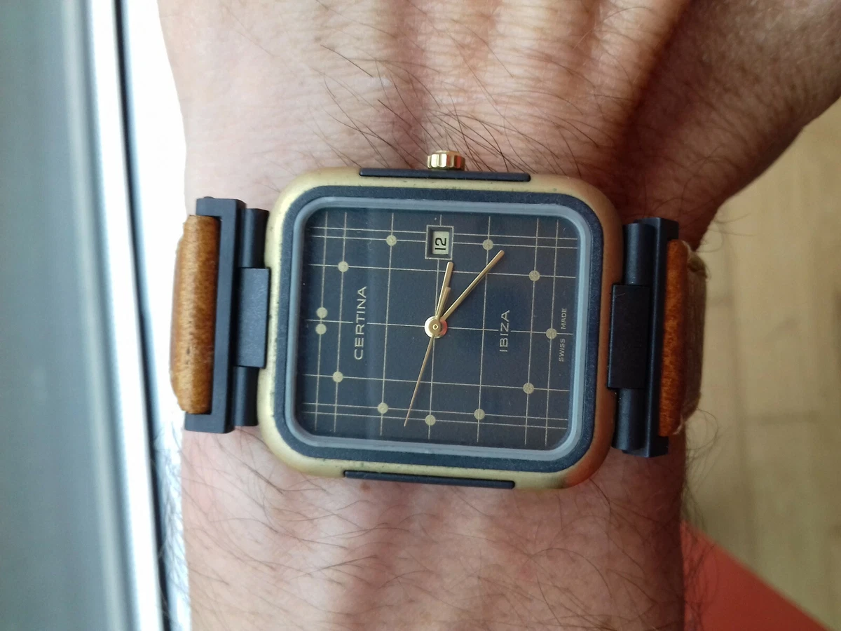 Collection square montre hot sale