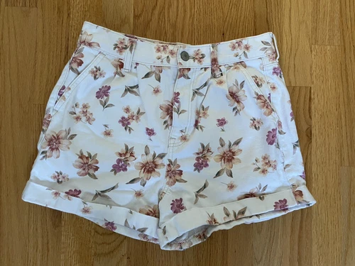 Women's American Eagle Shorts Pleats Cream Pink Floral Size 4 Excellent