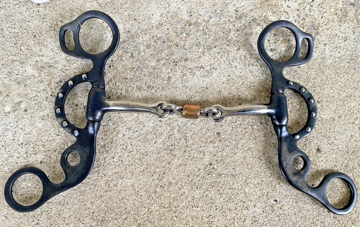 Showman Cintre en cuir Bosal et Mecate en cuir brut - Huile légère