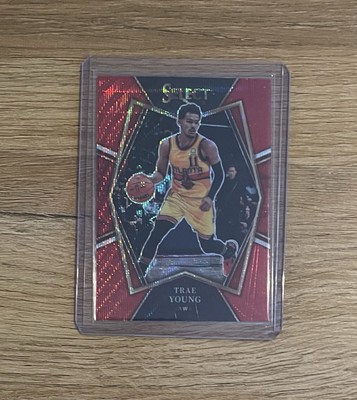 Trae Young, Panini NBA Select PL 21/22, Red Wave Prizm, Atlanta Hawks, #131