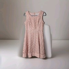 Jessica Simpson Peach Lace Sleveless  Dress,  Zip Up Back Size 4