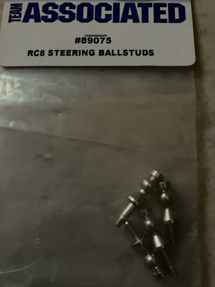89075 TEAM ASSOCIATED RC8 Steering Ball Studs  & 89041 Outer Hinge Pins - Image 4 of 4