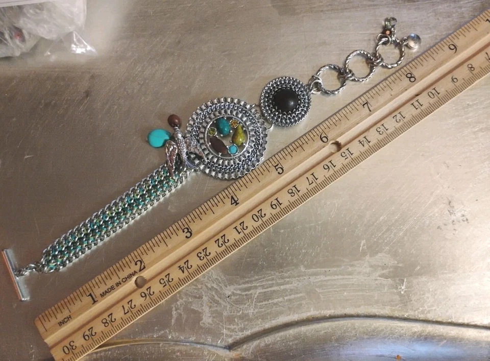 Pulsera de diseñador BOHM con detalles de plata, turquesa, madera y piedra redonda ¡con pájaro! Foto 3 de 4