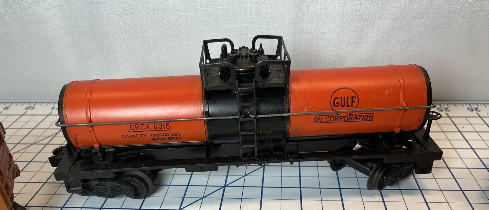 4 Vintage Lionel Ogauge Train Cars NH646825 Gulf Tanker LV 25000