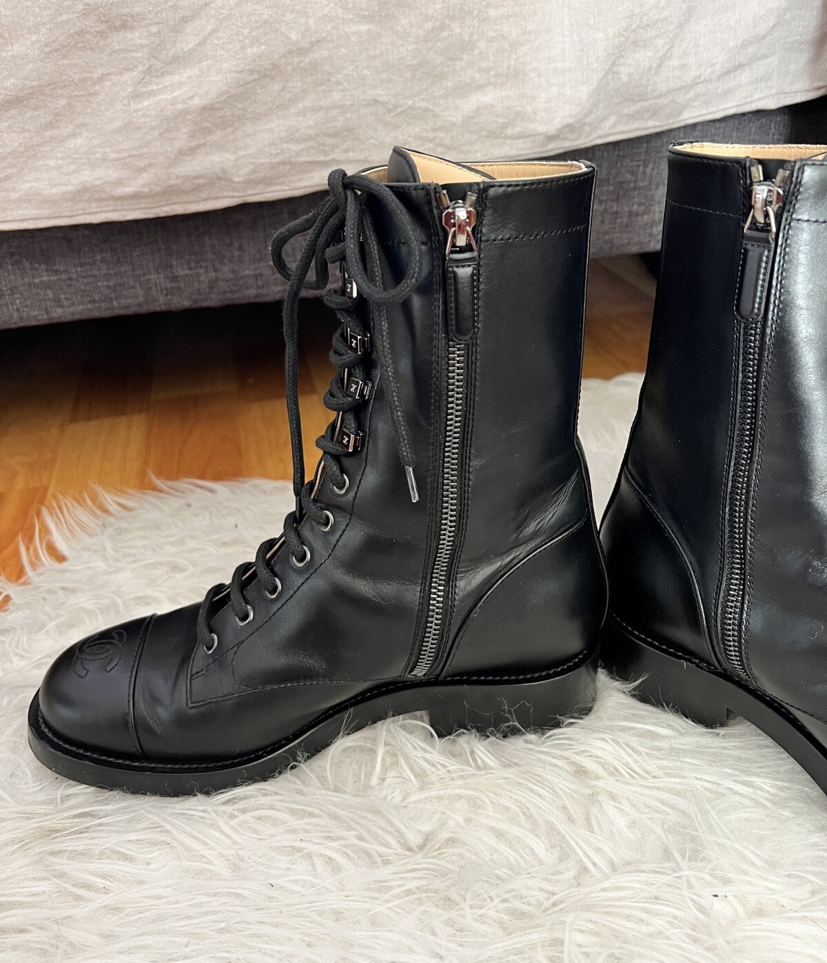 Auth Chanel Classic Black Leather CC Logo Lace-Up Combat Boots - Size 39 image 5