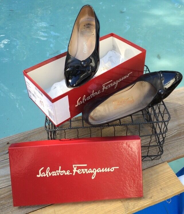 Salvatore Ferragamo Memory Nero Patentcalf Calf. 9 B Women's Salvatore Ferragamo Memory Nero Patentcalf Calf. 9 B Women's