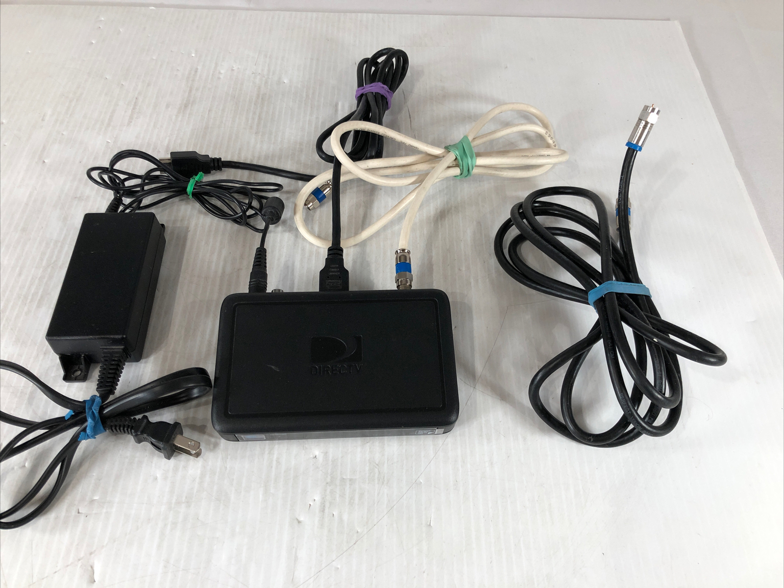 Bundle Lot Direct TV Receiver HR44500 C51500 C41700 5 Remotes AC