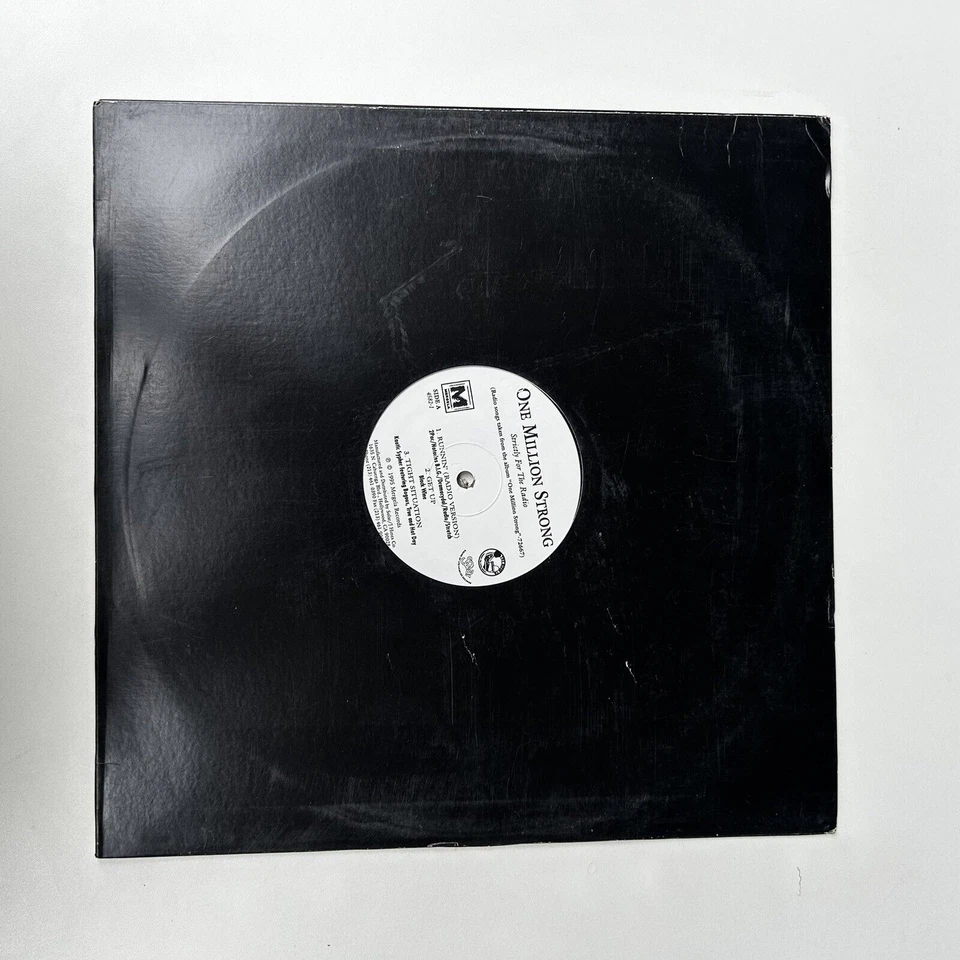 ONE MILLION STRONG GANGSTA RAP 12" SAMPLER NOTORIOUS B.I.G 2 PAC - Image 4 of 4