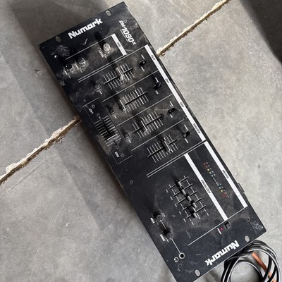 Numark DM 1090X Professional 19  DJ Mixer - 2 Knobs Missing Powers On