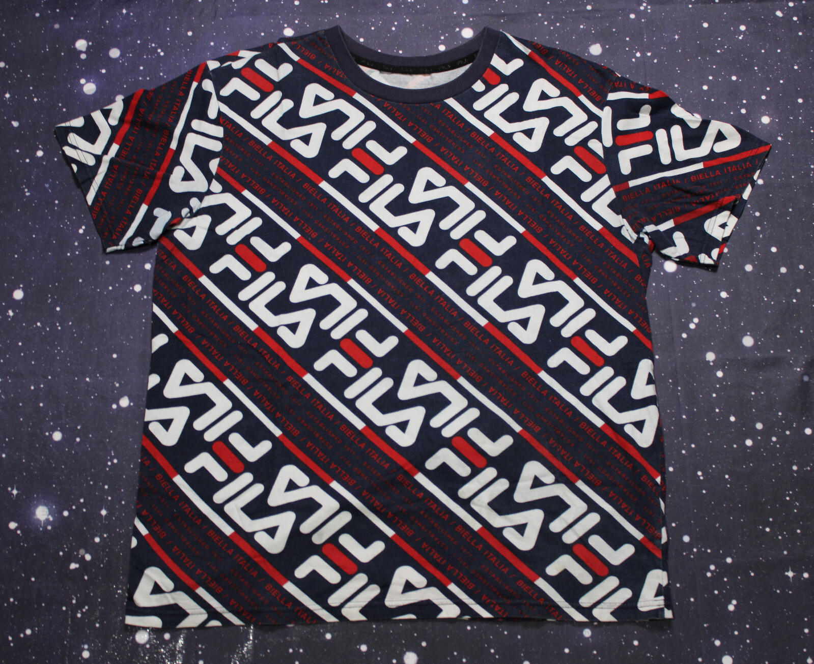 T shirt Fila Spellout AOP blu bianca e rossa uomo large 100% cotone