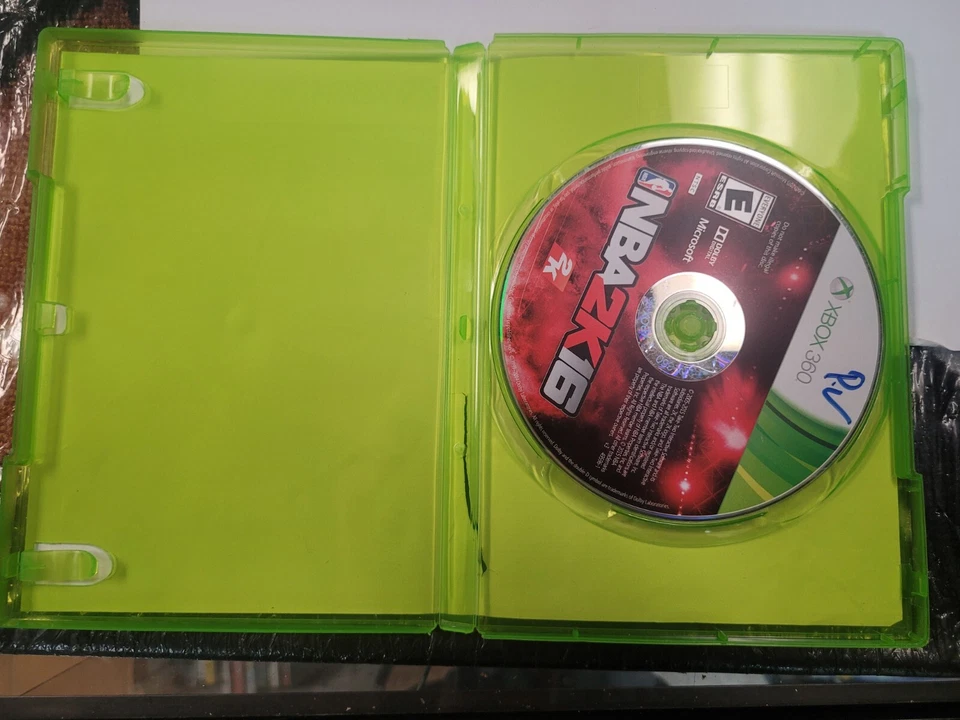 NBA 2K16 Xbox 360 NoManual Tested ENFR Free Shipping in Canada !! - Image 4 of 4