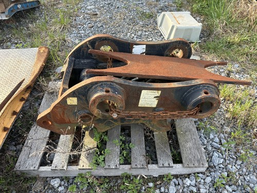 Quest Excavator Quick Attachment Hydraulic quick coupler
