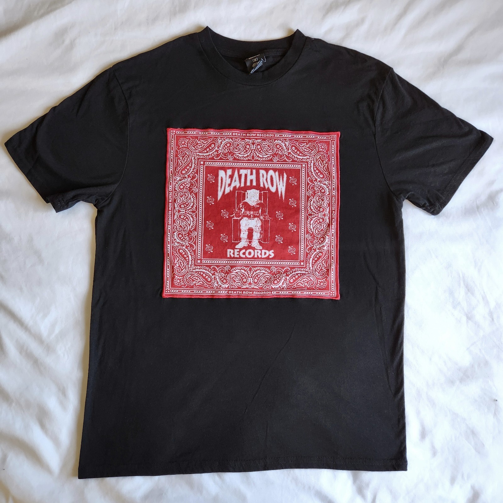 FILA Maglietta Death Row Records Bandana Rossa Stampa Grafica Hip Hop Musica Rap Nera Med