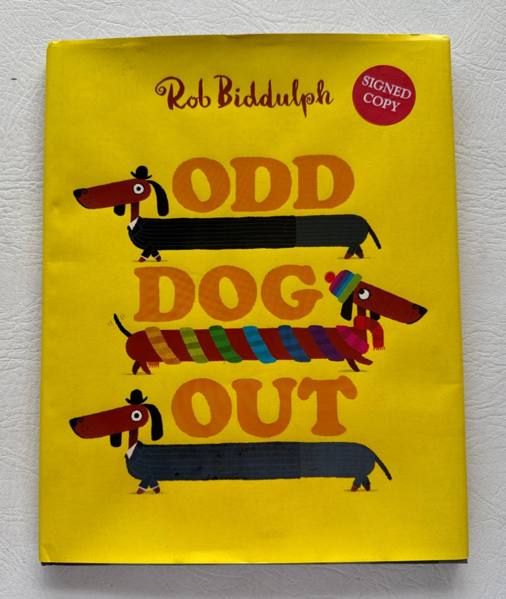Odd Dog Out *SIGNED* by Rob Biddulph 2016 1st edition