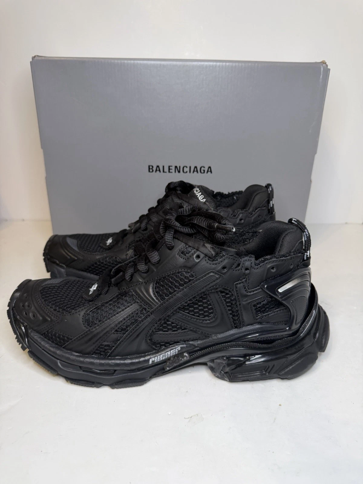 Balenciaga — Size 11 - Balenciaga Runner Sneaker Black