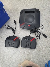 Atari Jaguar - 64Bit Console with 2  Controllers  *100% Untested*