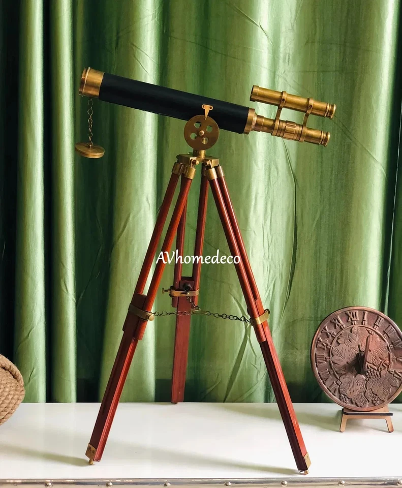 Brass Floor Standing Telescope Antique Style Working Telescope with Wooden Tripo - Image 4 of 4