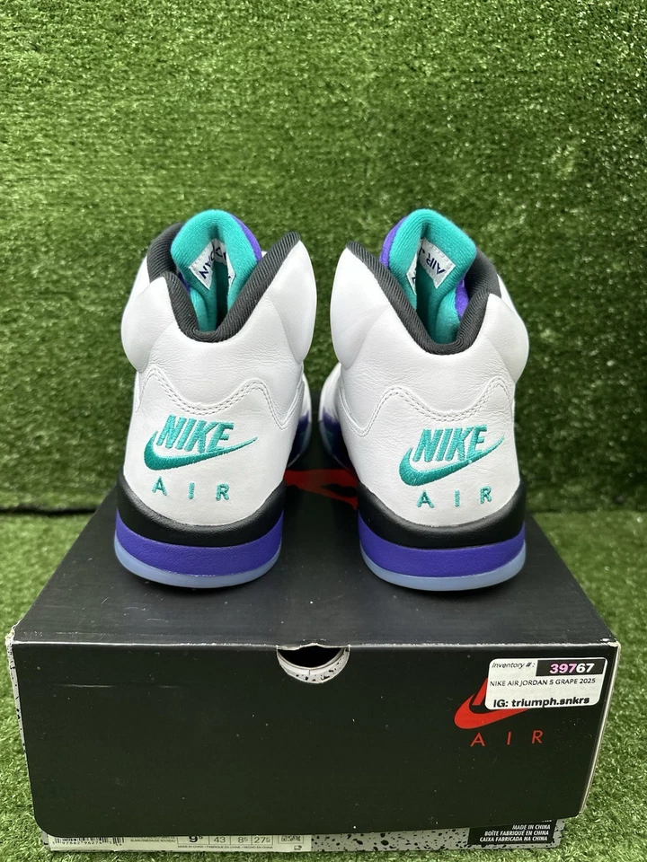 Talla 9.5 - Air Jordan 5 Retro 2025 Uva Foto 4 de 4