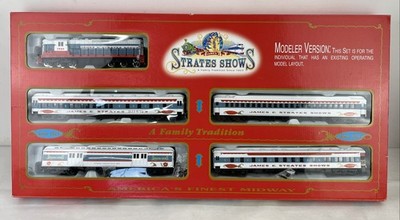 IHC JAMES E STRATES SHOWS HO SCALE TRAIN SET NEW IN OPEN BOX Carnival Train