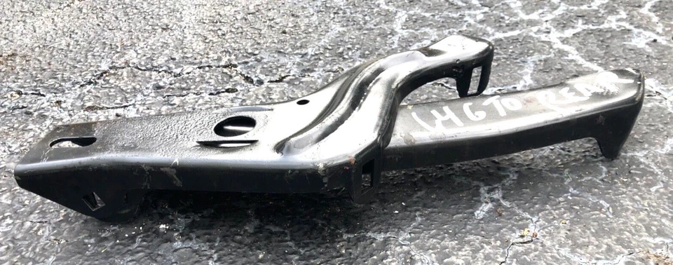 Pontiac GTO 1964 soportes traseros y soportes OEM Foto 3 de 4