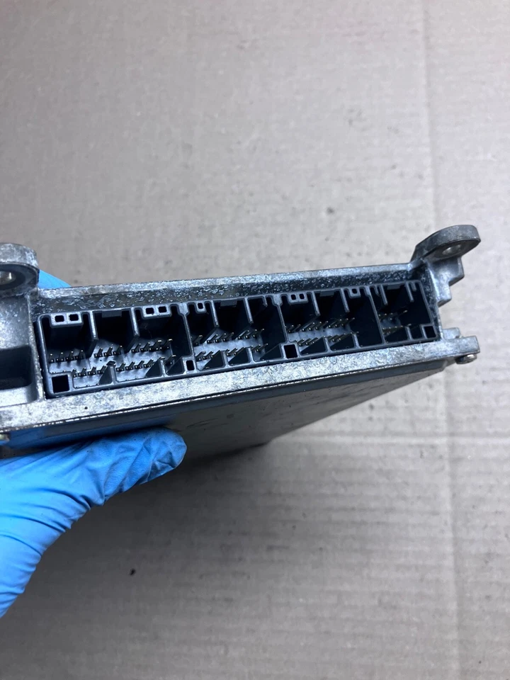 Módulo de control del motor Honda Accord 1995-1997 2,2 L VTEC F22B1 B2 37820-P0J-L60 Foto 3 de 4