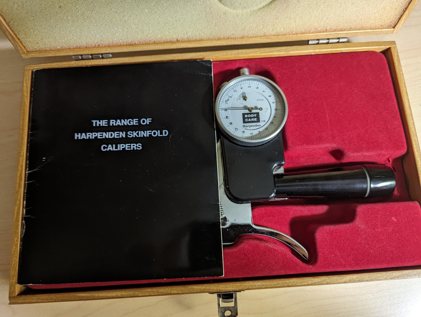 Harpenden Skinfold Caliper with Wood Case, Instruction Manual (Used) eBay