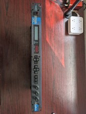 Rack-Mount DigiTech 256XL Multi Effects Proce...