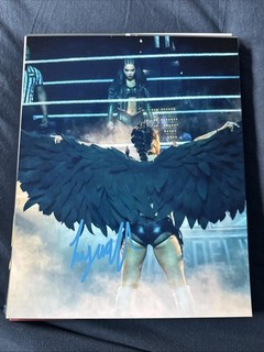 Lyra Valkyria SIGNED 8X10 PHOTO Wwe Superstar