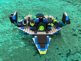 LEGO Space Star Hawk II 1789 * 100% Complete with Mini-Figures & Book * 1995