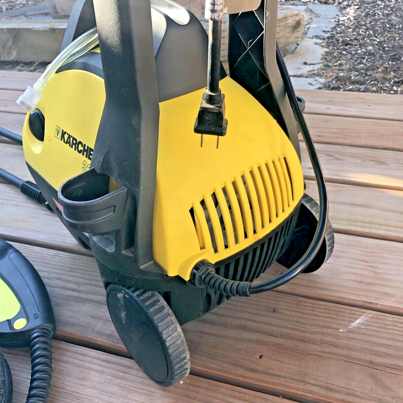 Karcher 1800 PSI 1.30 GPM K 3 Follow Me Portable Electric Power Pressure  Washer on Wheels with Vario & Dirtblaster Spray Wands 1.601-990.0 - The  Home Depot