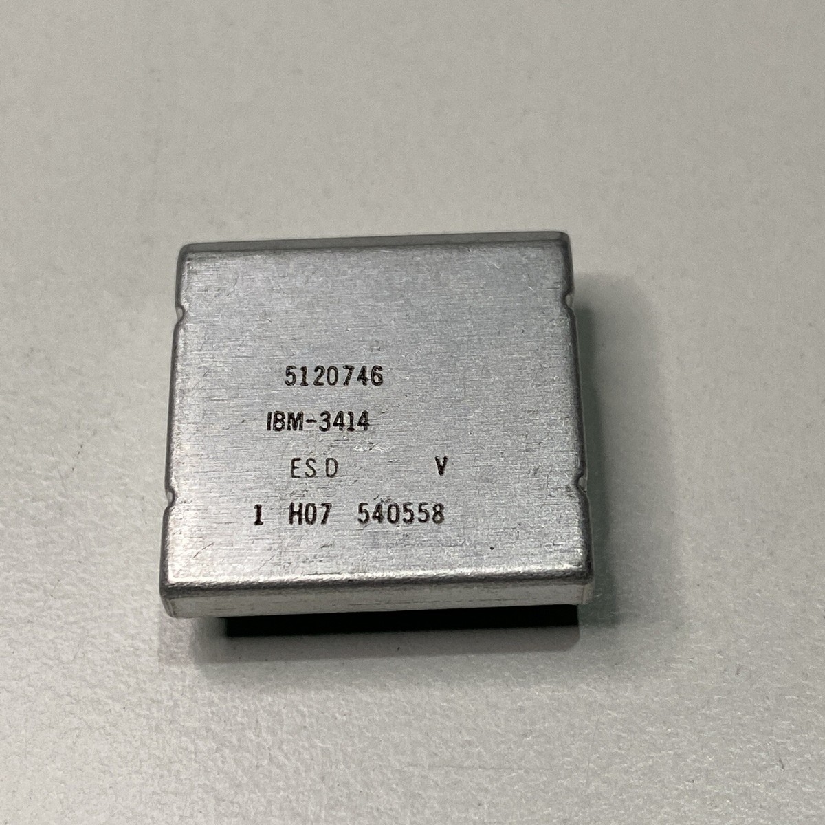 IBM-3414 , IC CHIP, SLT, Solid Logic Technology IBM Brand new
