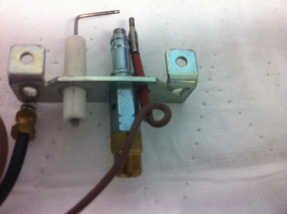 PERMUNIA Kit allumage veilleuse + thermocouple pour chauffage d´appoint Blue Bell Chic