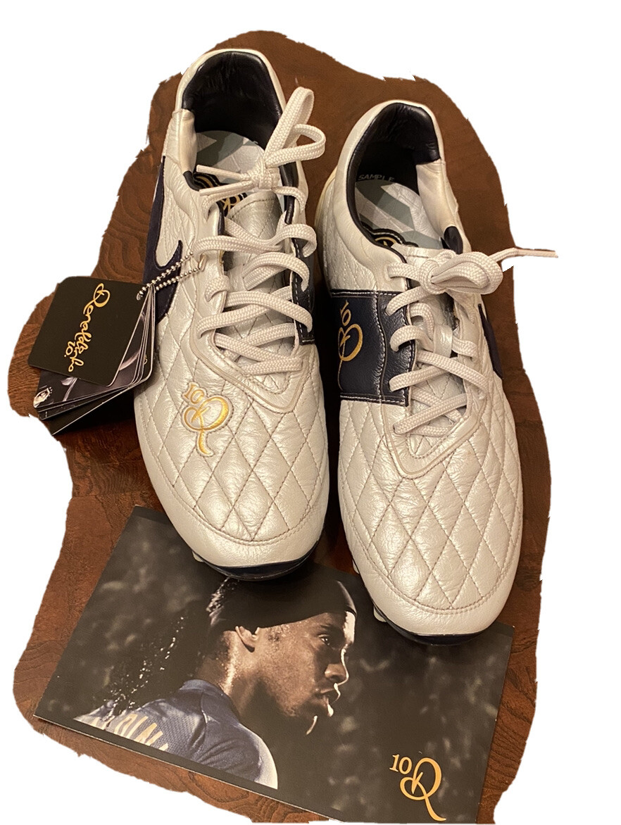 新品限定！ナイキ10Rペラダレザー27.5cmPELADAロナウジーニョブラジル 新品限定！ナイキ10Rペラダレザー27.5cmPELADAロナウジーニョ