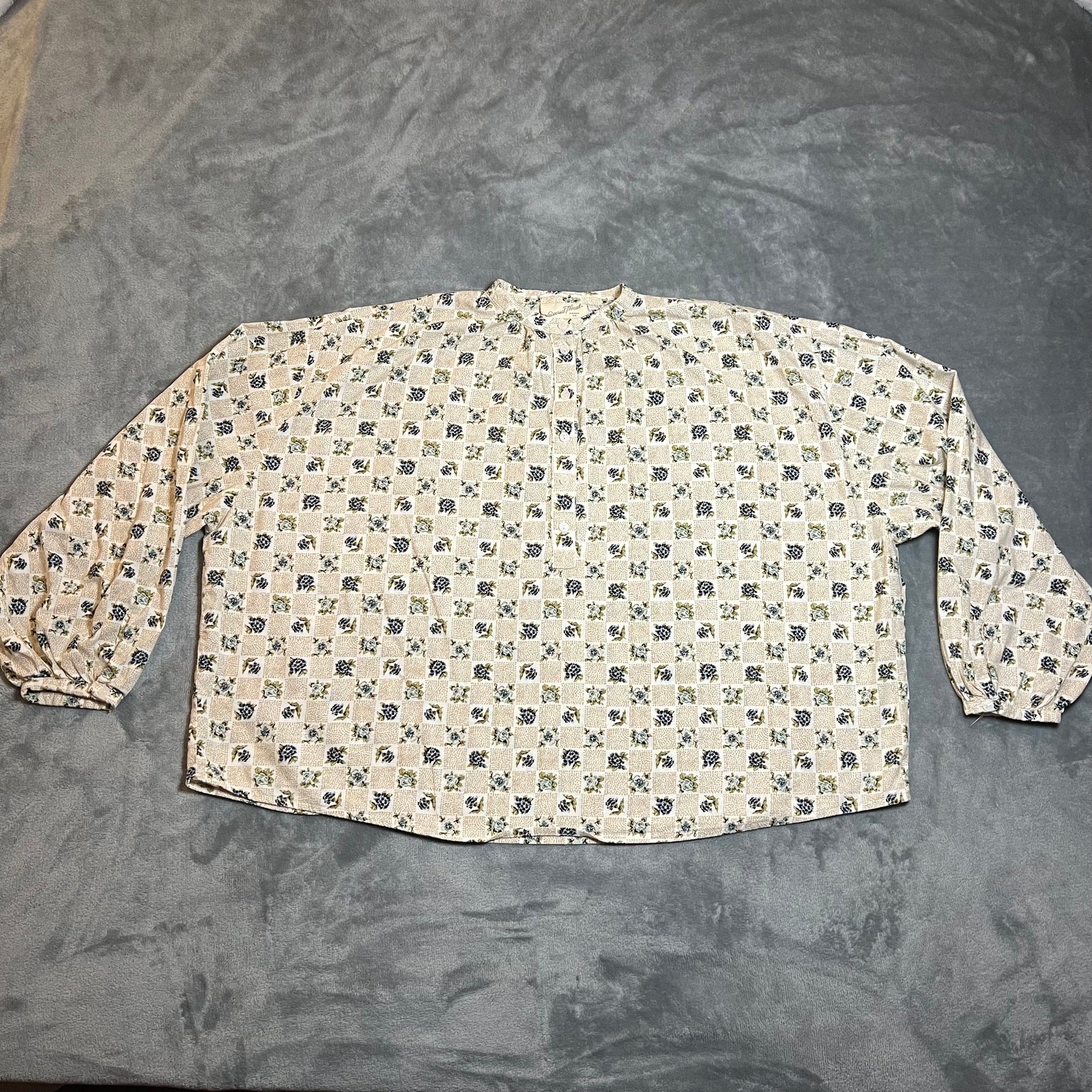 Universal Thread Floral Checkered Print Blouse Re… - image 4