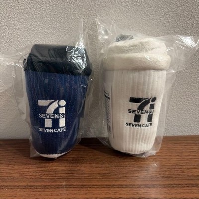 SevenEleven Seven Cafe Plush Charm B prize 2pack, Navy/White, UnopenedNotes: