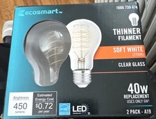 Ecosmart 40W A19 Daylight 5000k Thinner Filament Clear LED Bulb 2 Pack. NEW