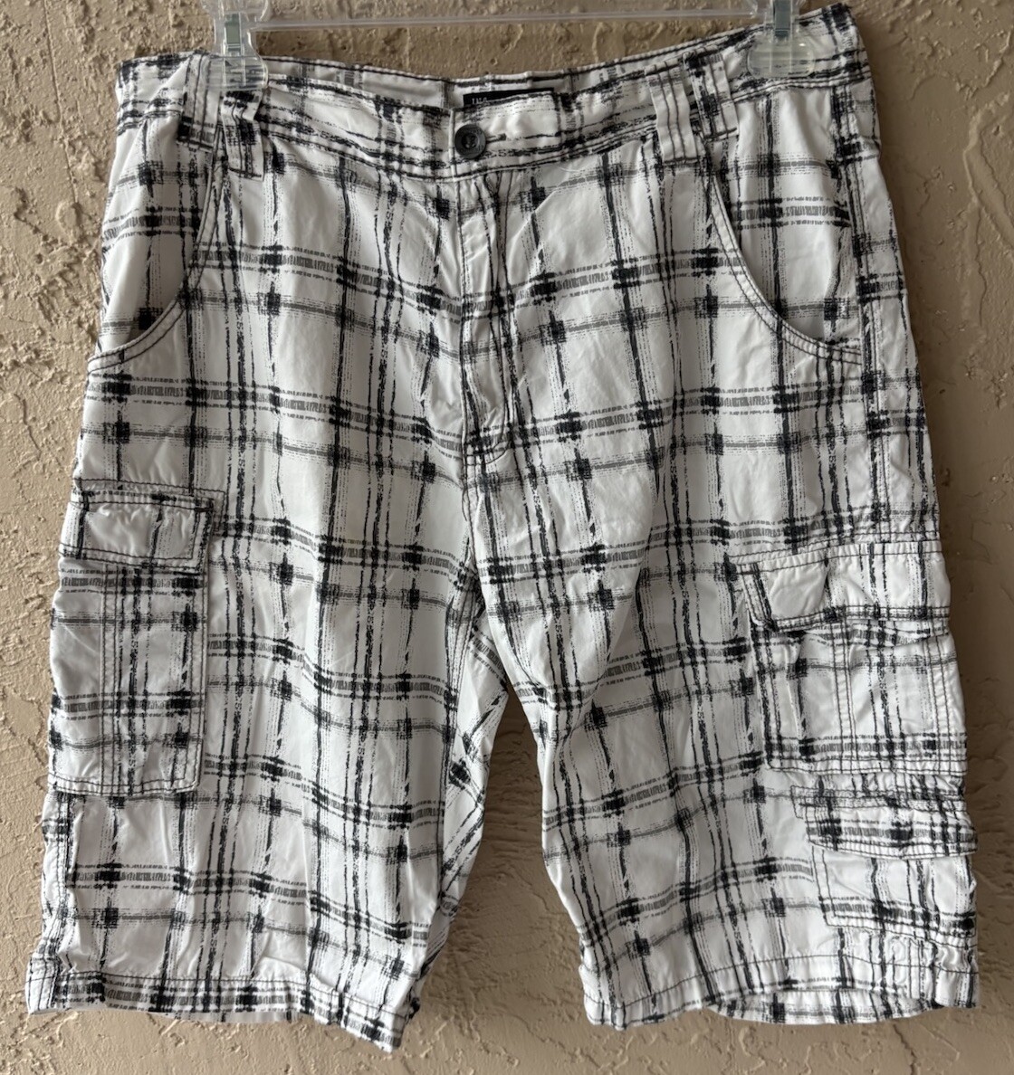 Picture 1 of 4