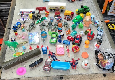 Junk Drawer Mixed Lot Assorted Small Toys - Teacher Awards Party Favor Fast Ship