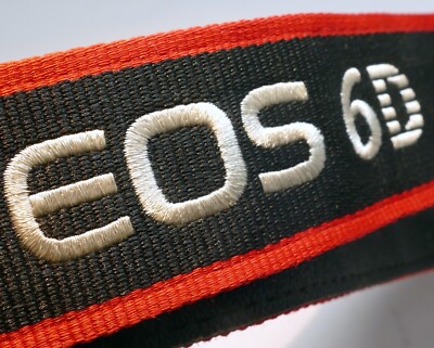 Canon EOS 6D Digital Camera Neck Shoulder Strap Black-Red - Genuine OEM