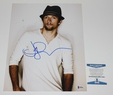 SINGER JASON MRAZ SIGNED 11x14 PHOTO BECKETT COA YES! WE SING WE DANCE 