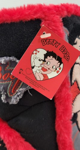 *B3) Betty Boop 2011 King Features Fuzzy Slipper Boots Size 38 (7-7.5) - Picture 3 of 13