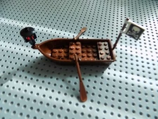 Lego Minifigure Row Boat w Pirate Flag Oars Bench Seats and Lantern