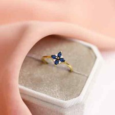 Diamond Ring Emerald Flower Ring For Woman 925 Sterling Silver Birthstone Ring