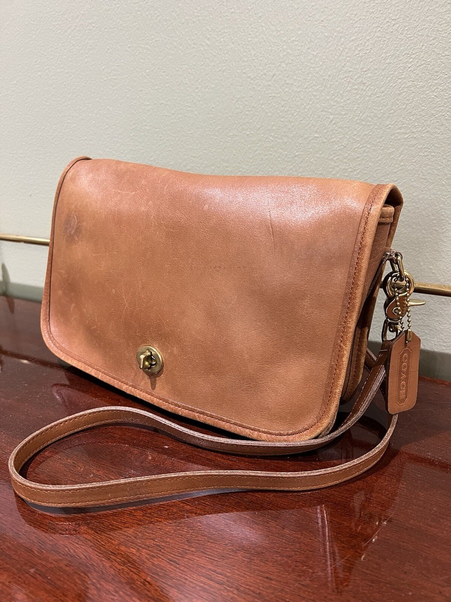 Vintage Coach Convertible Clutch G1P-9635 Leather Shoulder Bag