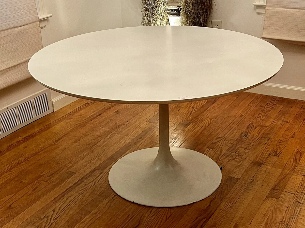 Knoll round table deals
