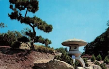 Postcard St. Louis MO Suwa Lantern, Japanese Garden, Seiwa-En, Botanical Gardens