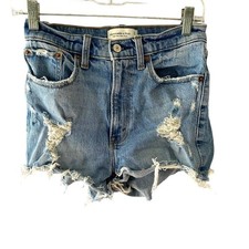 Abercrombie Fitch High Rise Mom Short Curve Love Distressed size 2