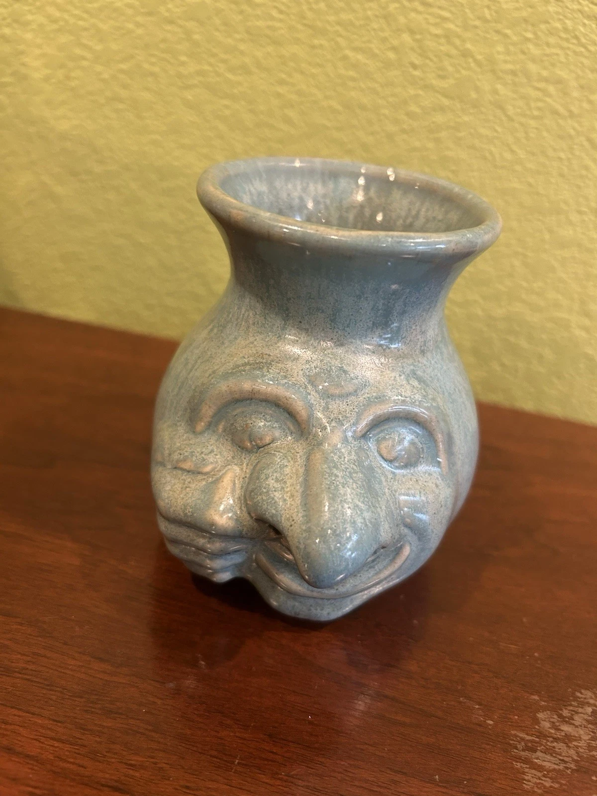 EGG SEPARATOR RUNNY NOSE ART POTTERY AAARGH DESIGNS 2002 BLUE