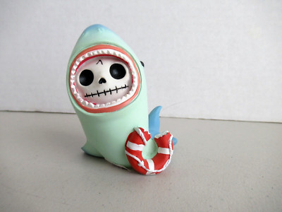RARE Shark ceramic Statue with Skeleton inside  4'' Tall Six Flags