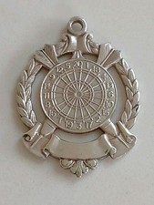 STERLING SILVER DARTS TROPHY FOB/ MEDAL FAREHAM & DIST. RUNNERS UP - 1949/1950